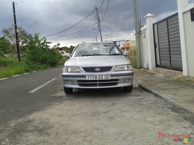 2002' Nissan Sunny Saloon photo #1