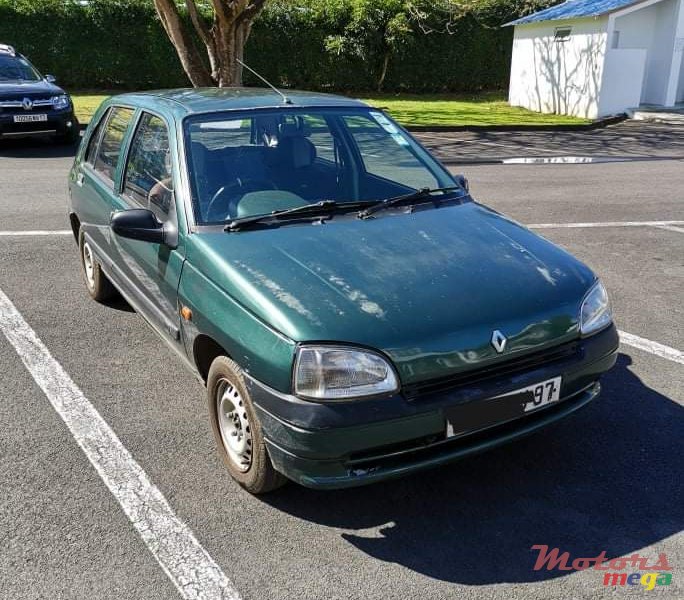 1997' Renault Clio photo #4