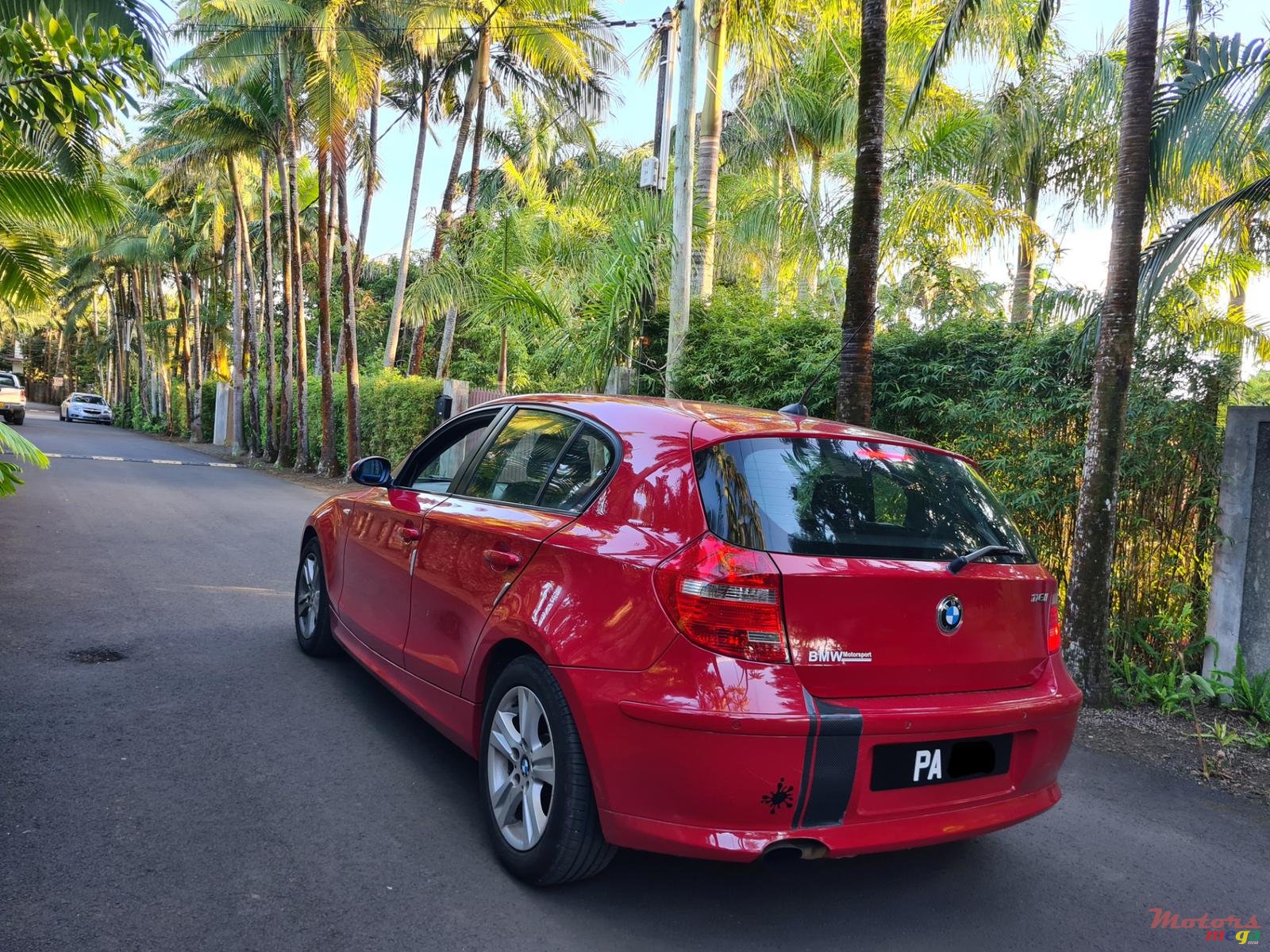 2008' BMW 116 Manual photo #3