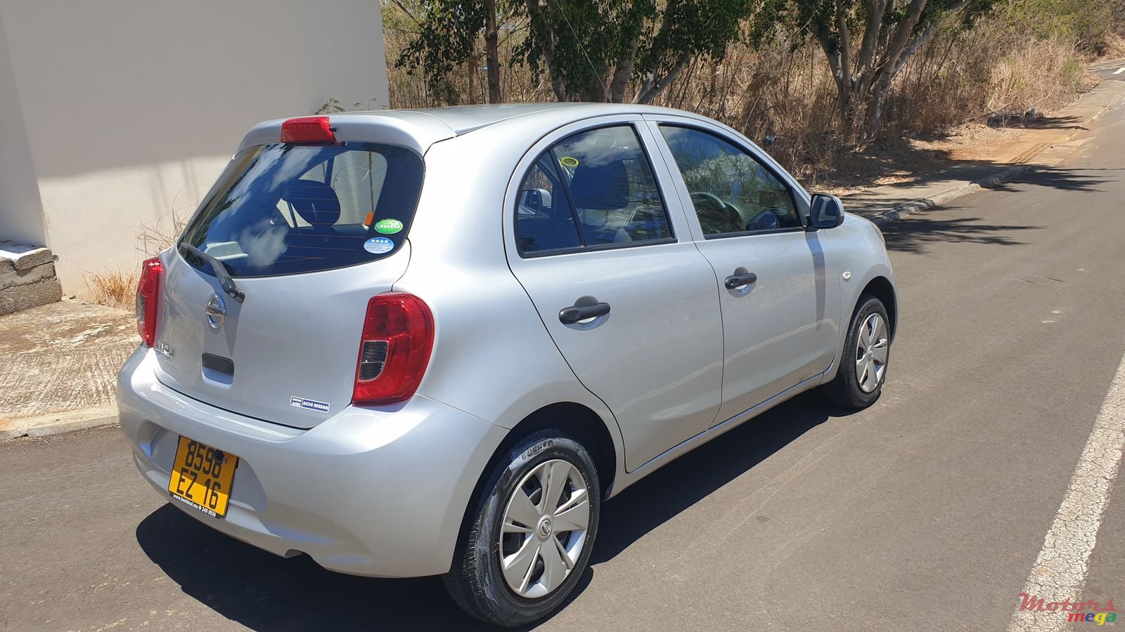 2016' Nissan March photo #4