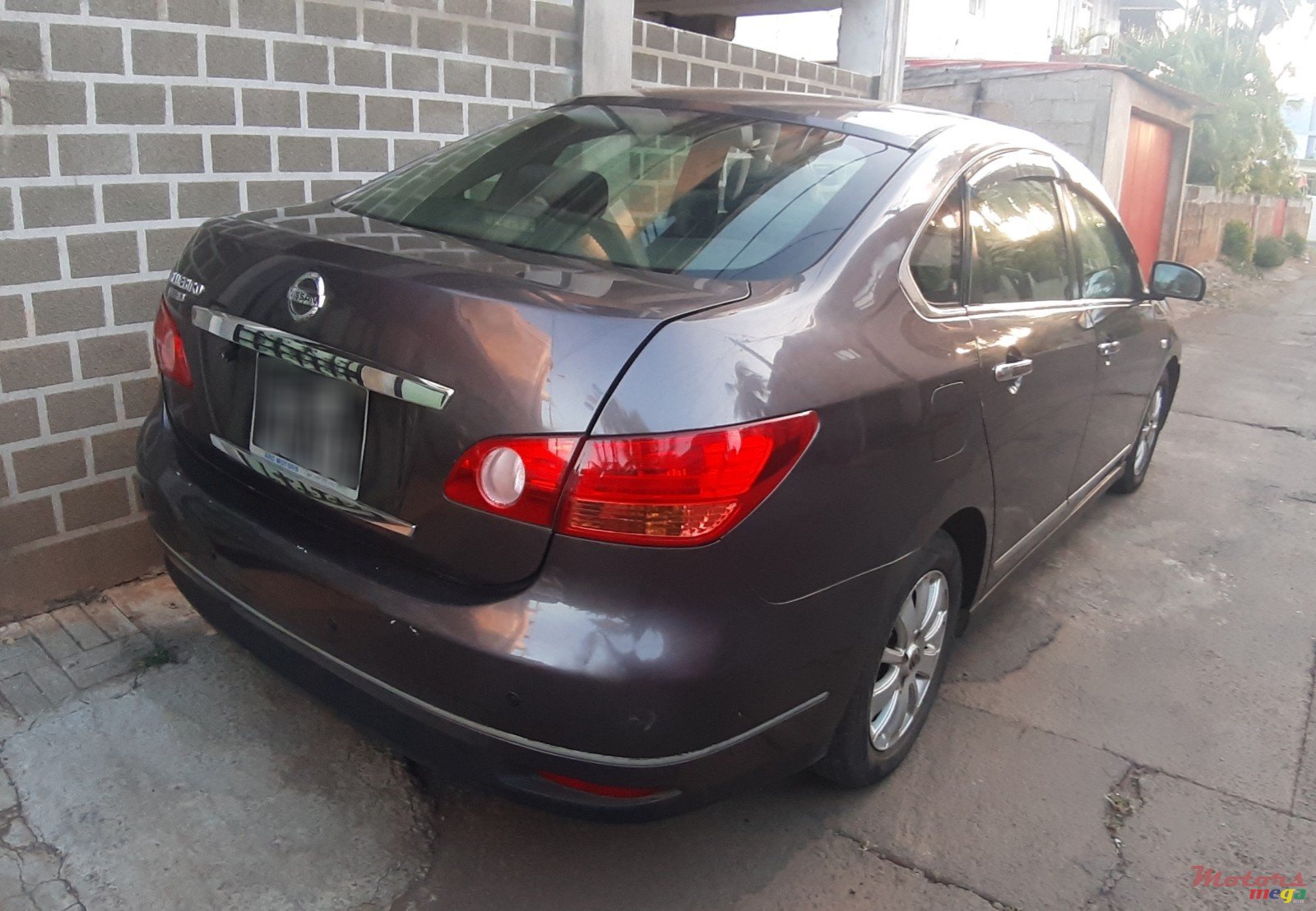 2008' Nissan Bluebird photo #4