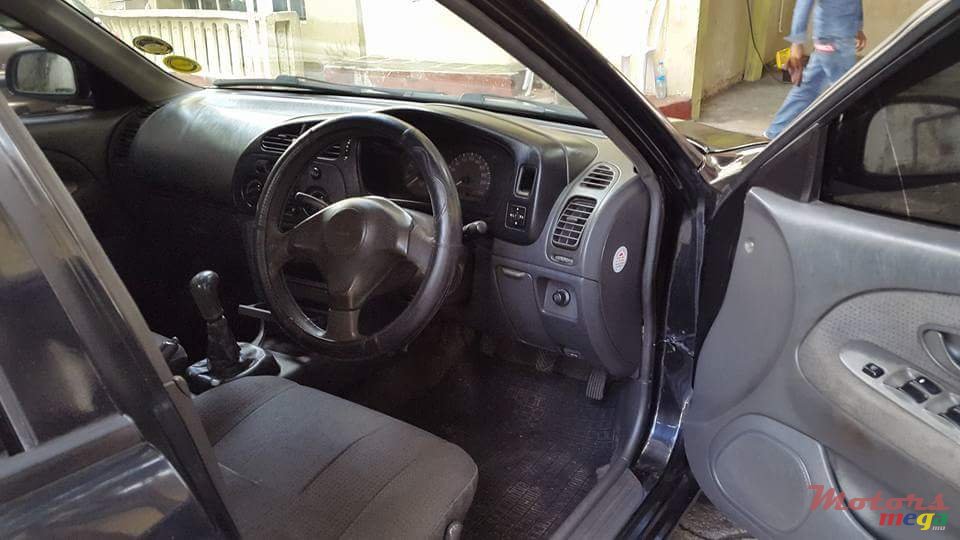 1998' Mitsubishi Lancer photo #7