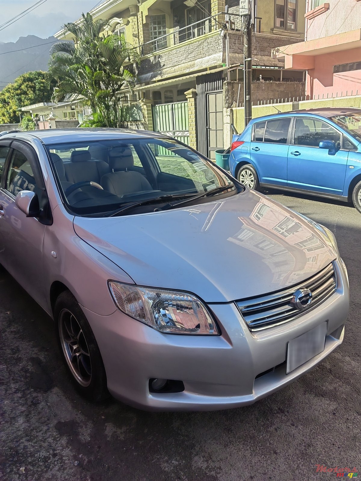 2006' Toyota Axio photo #1