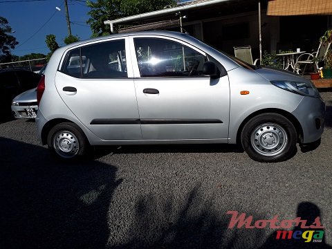 2013' Hyundai i10 photo #1