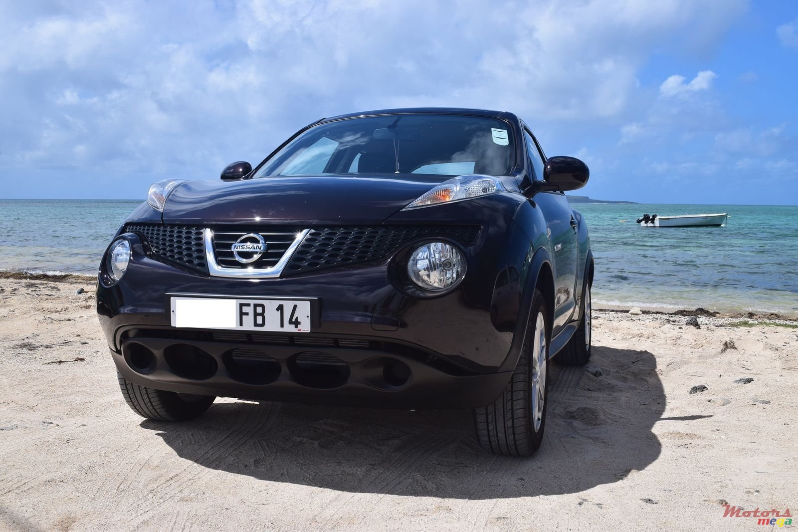 2014' Nissan Juke photo #2