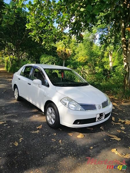 2007' Nissan Tiida photo #6