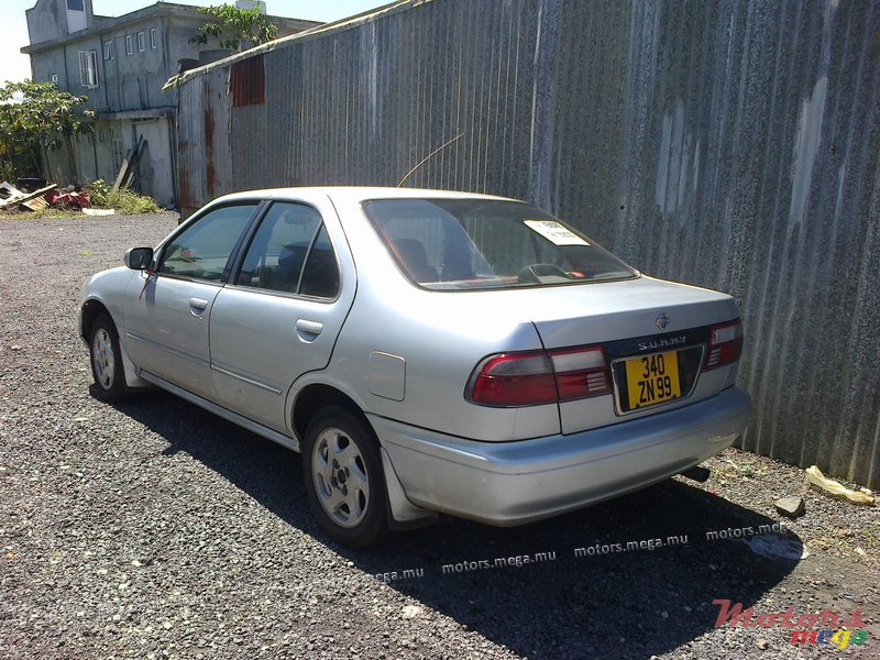 1999' Nissan Sunny photo #2