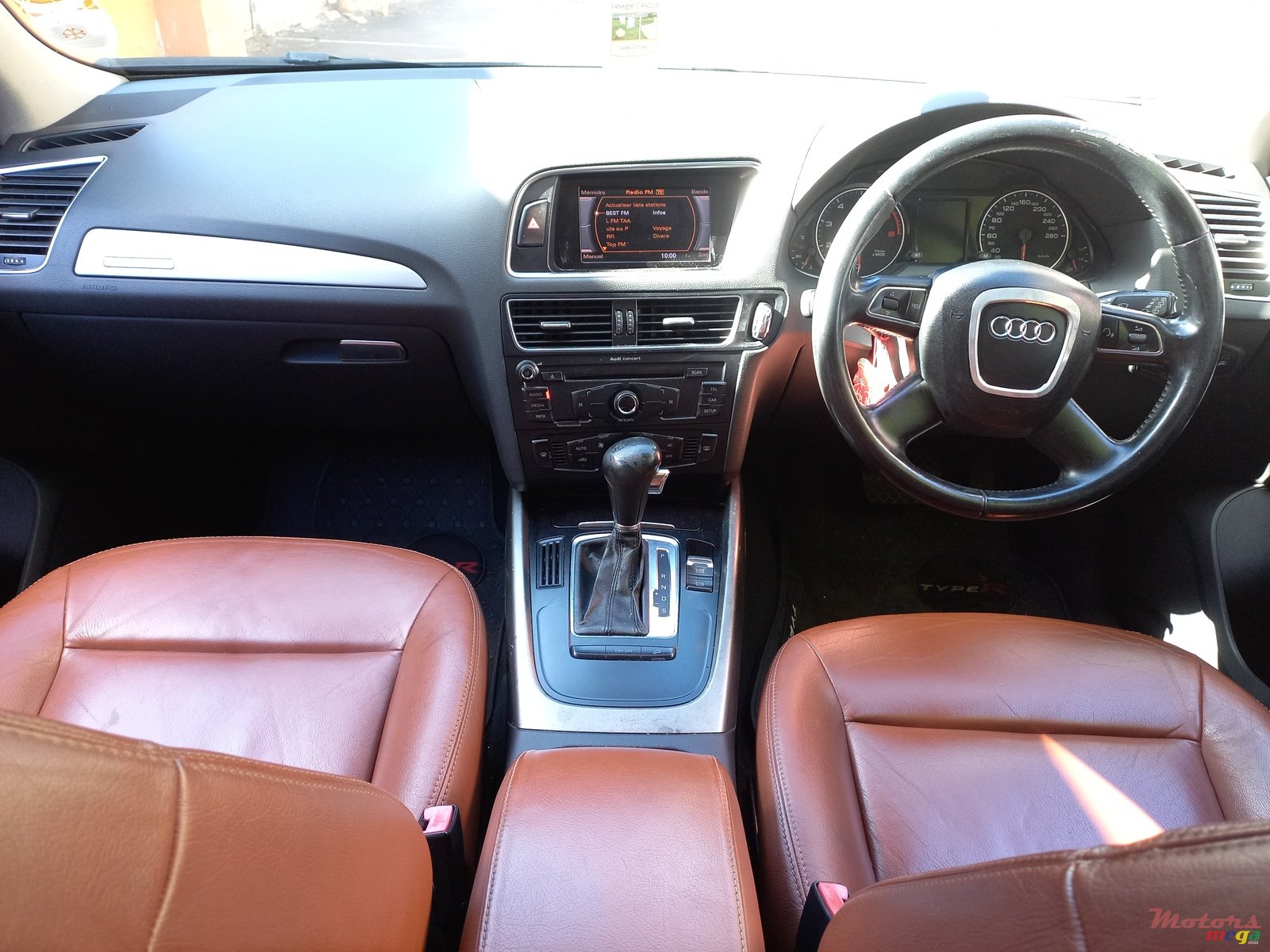 2010' Audi Q5 photo #4