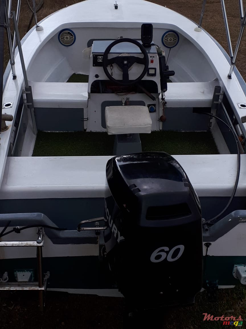 2007' Lagoon photo #6