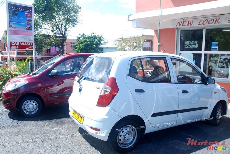 2014' Hyundai Accent photo #1