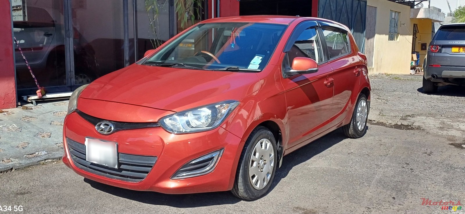 2014' Hyundai i20 photo #2