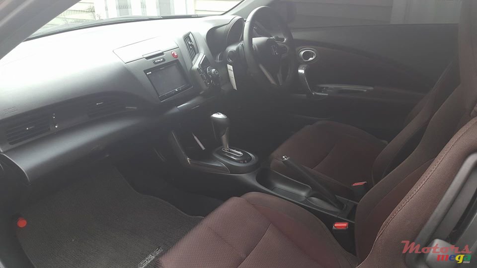 2012' Honda CR-Z photo #4