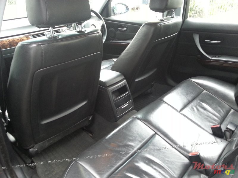 2005' BMW 3 Series photo #4