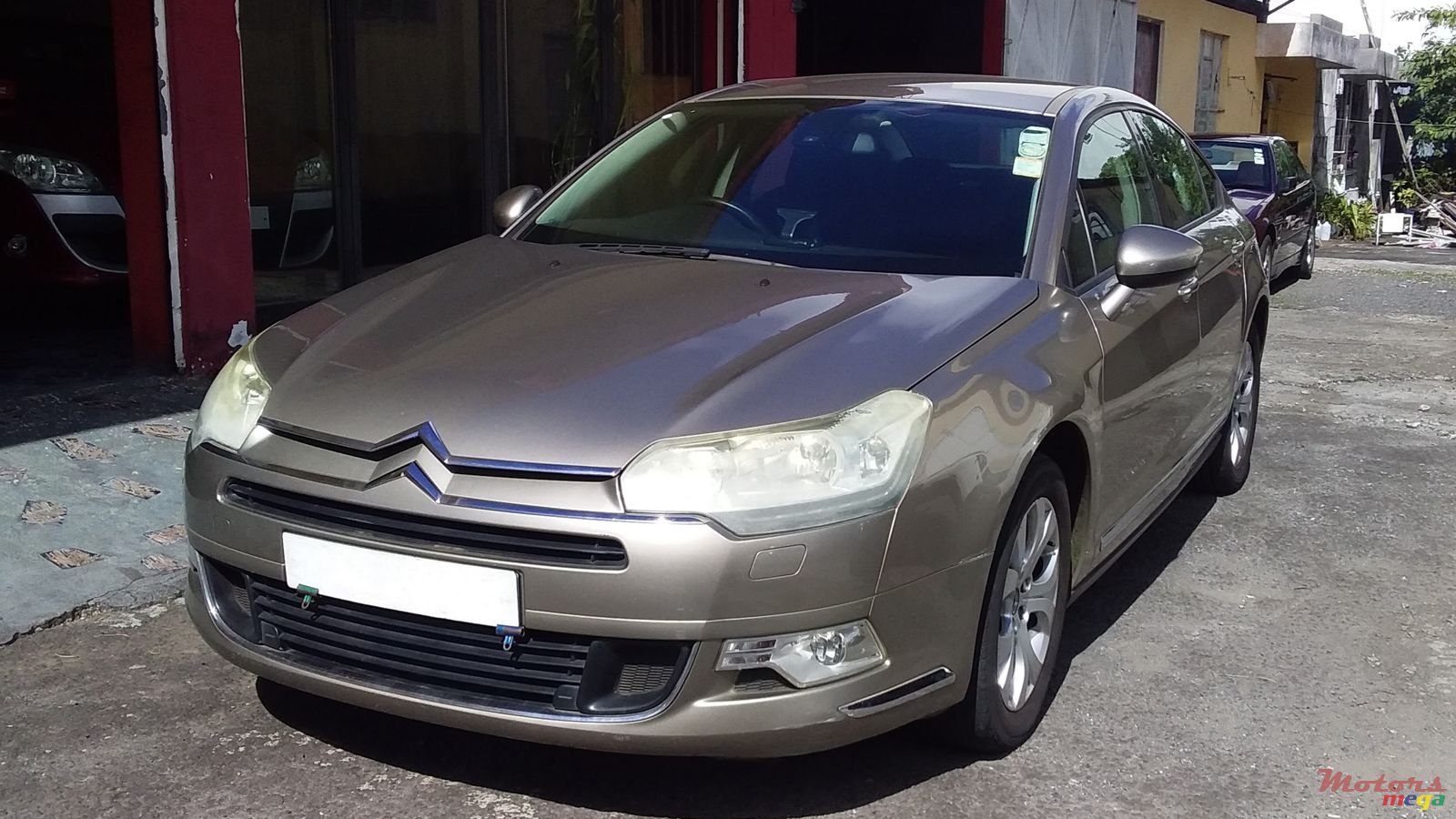 2011' Citroen C5 photo #1