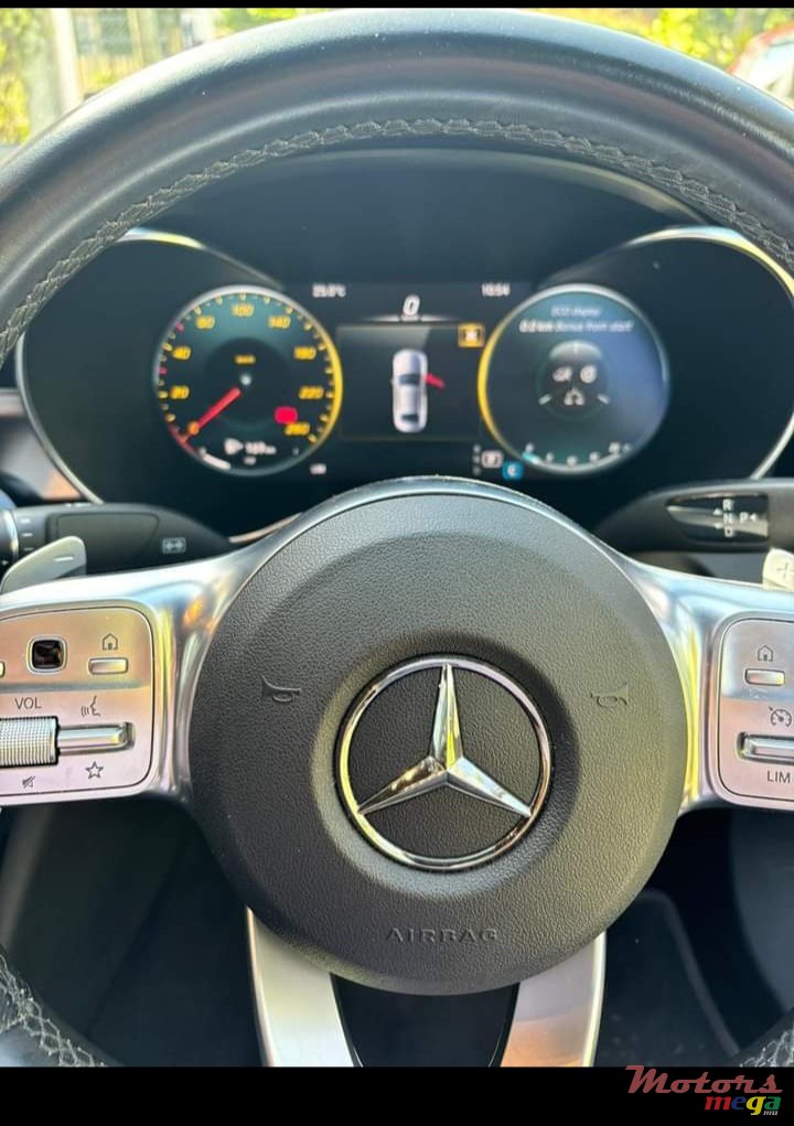 2020' Mercedes-Benz C 180 photo #2