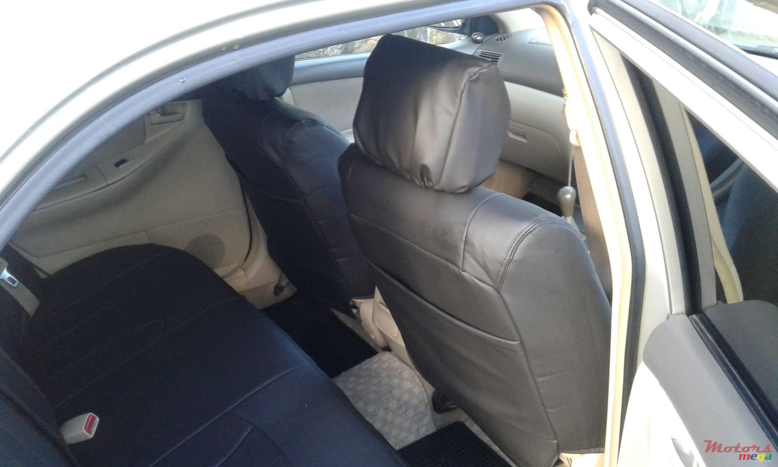 2001' Toyota Corolla photo #7