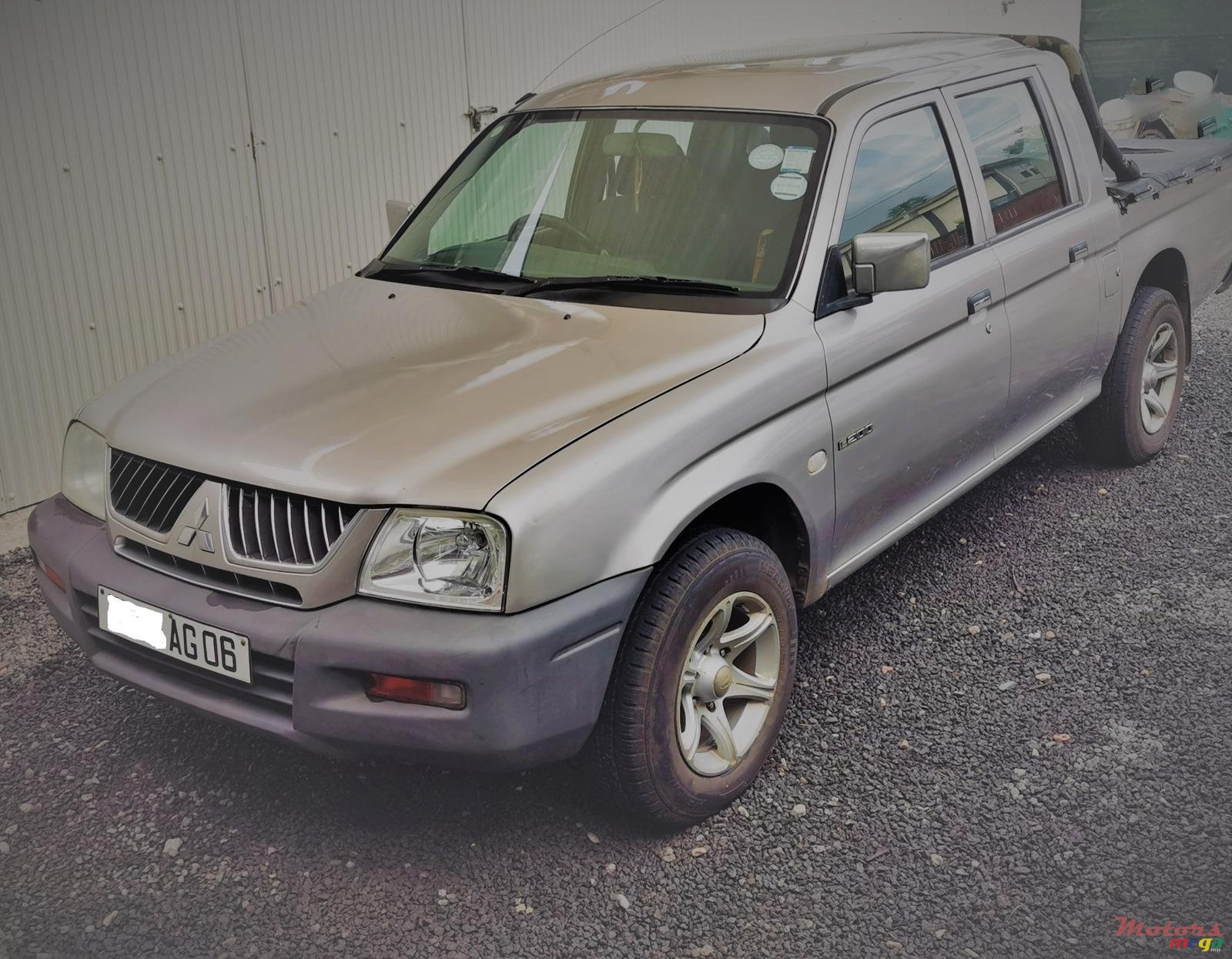 2006' Mitsubishi L 200 photo #1