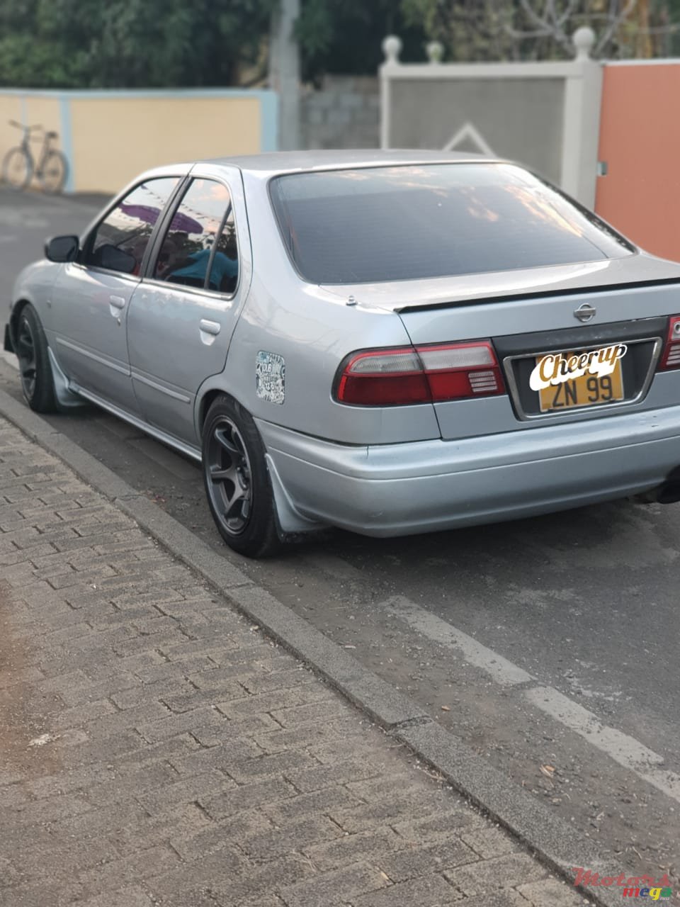 1999' Nissan Sunny Sport photo #2