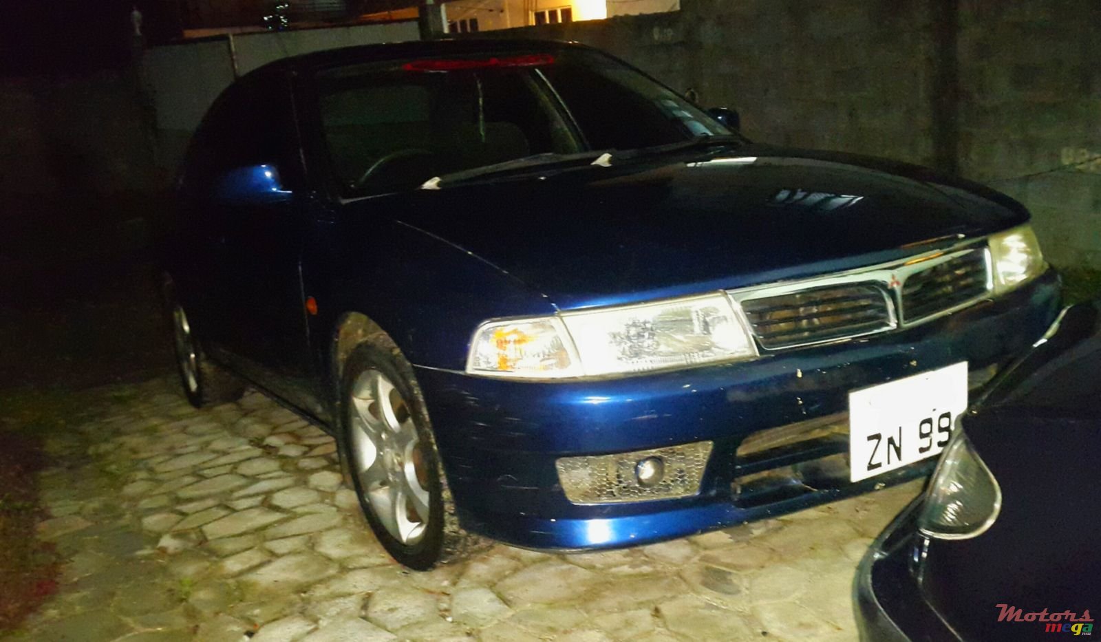 1999' Mitsubishi Lancer Glxi photo #2