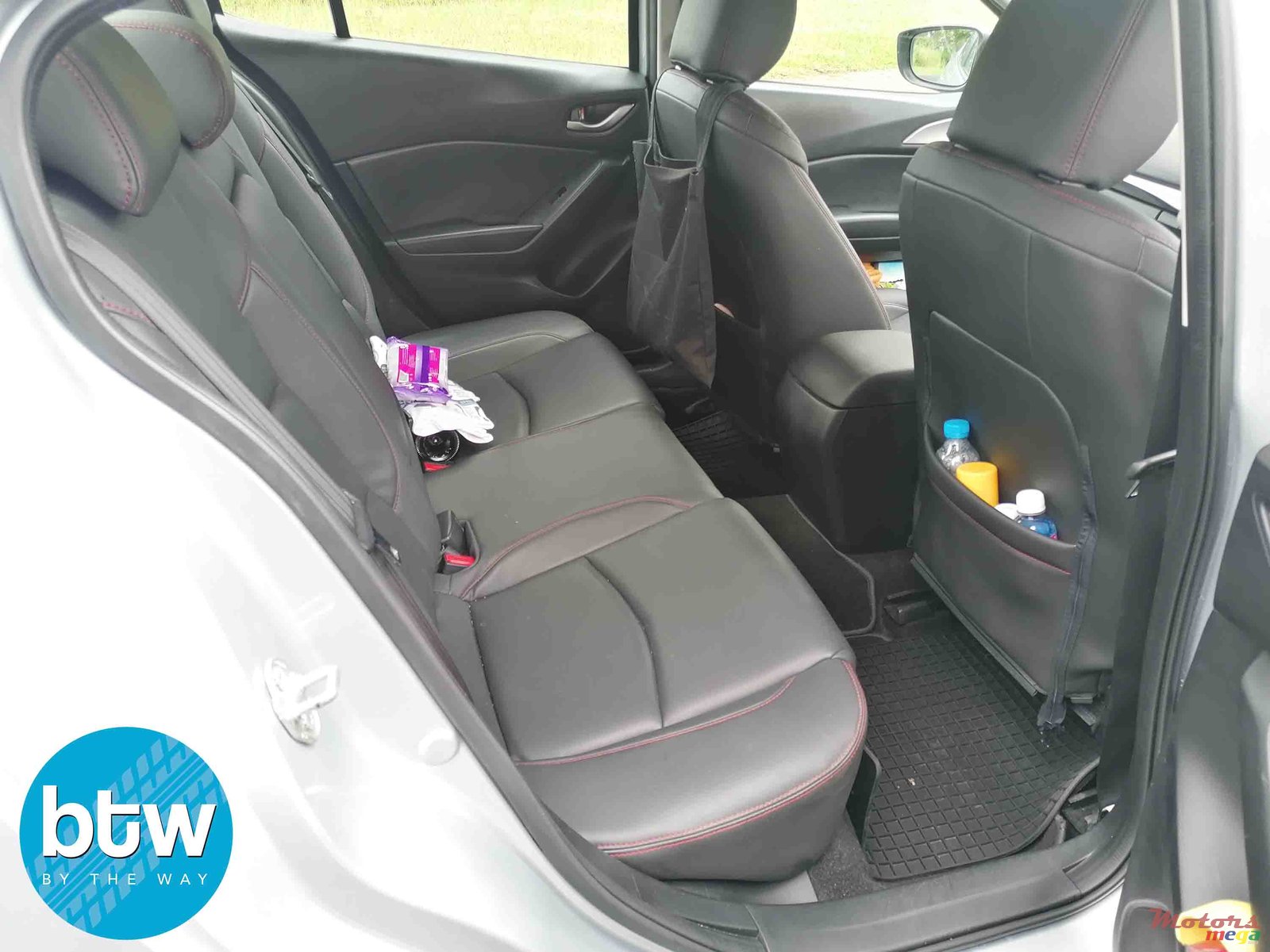 2018' Mazda 3 photo #5