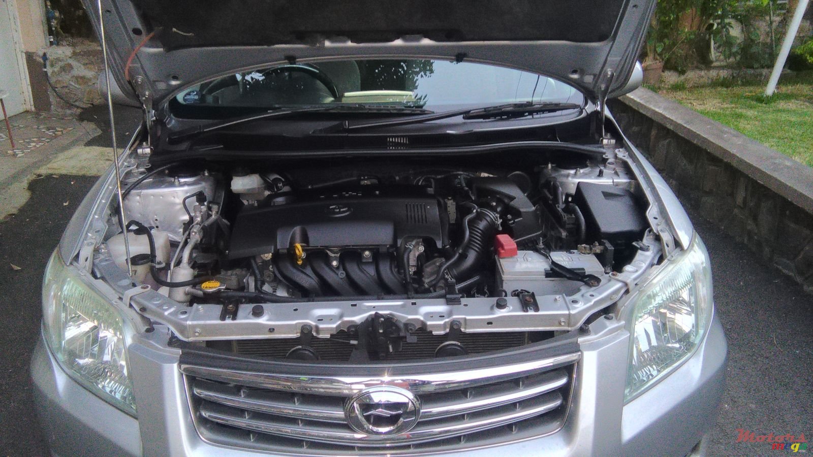 2010' Toyota Axio photo #1