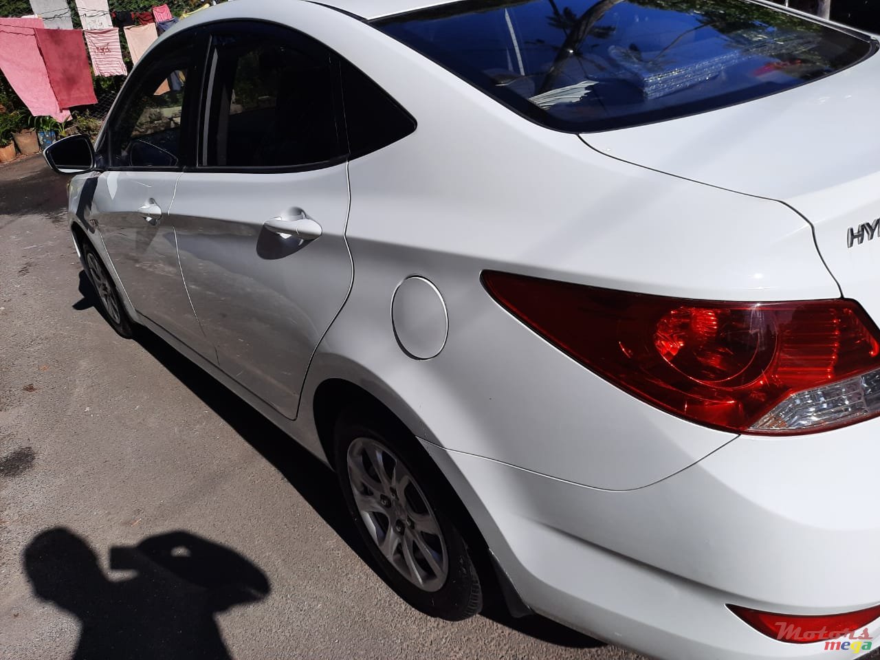 2012' Hyundai Accent photo #3