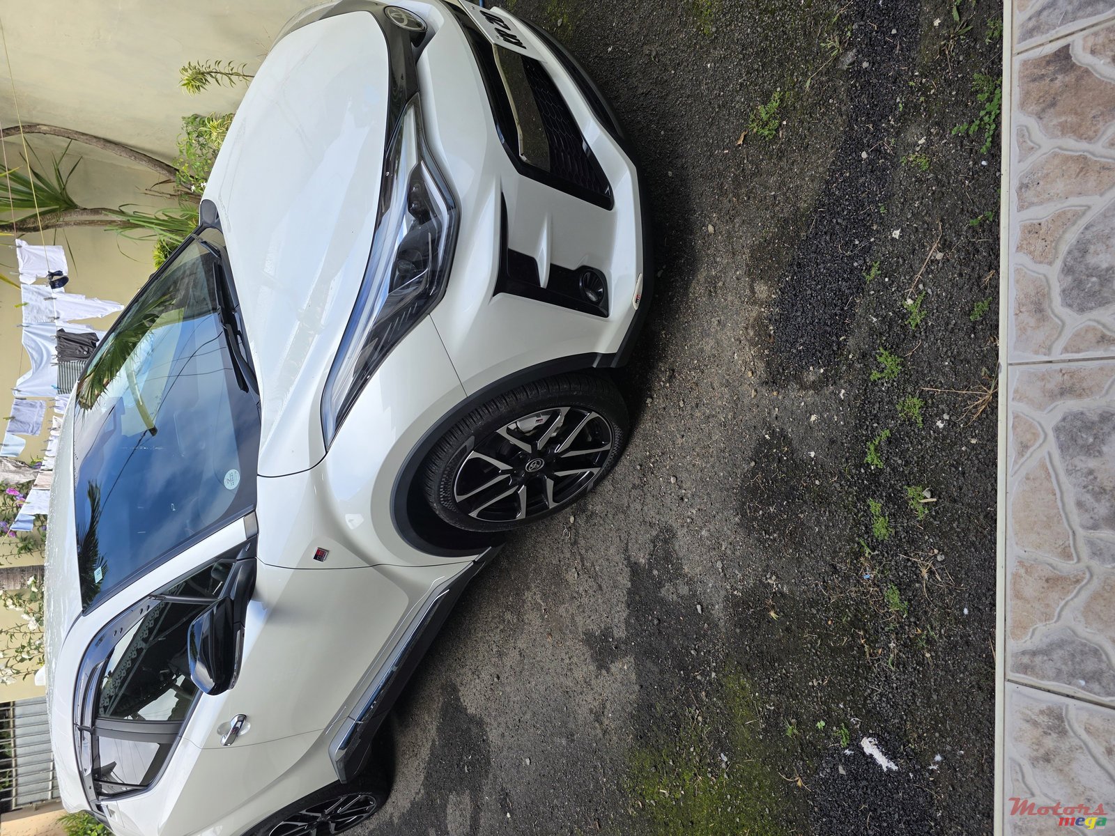 2020' Toyota C-HR GR sport s photo #2