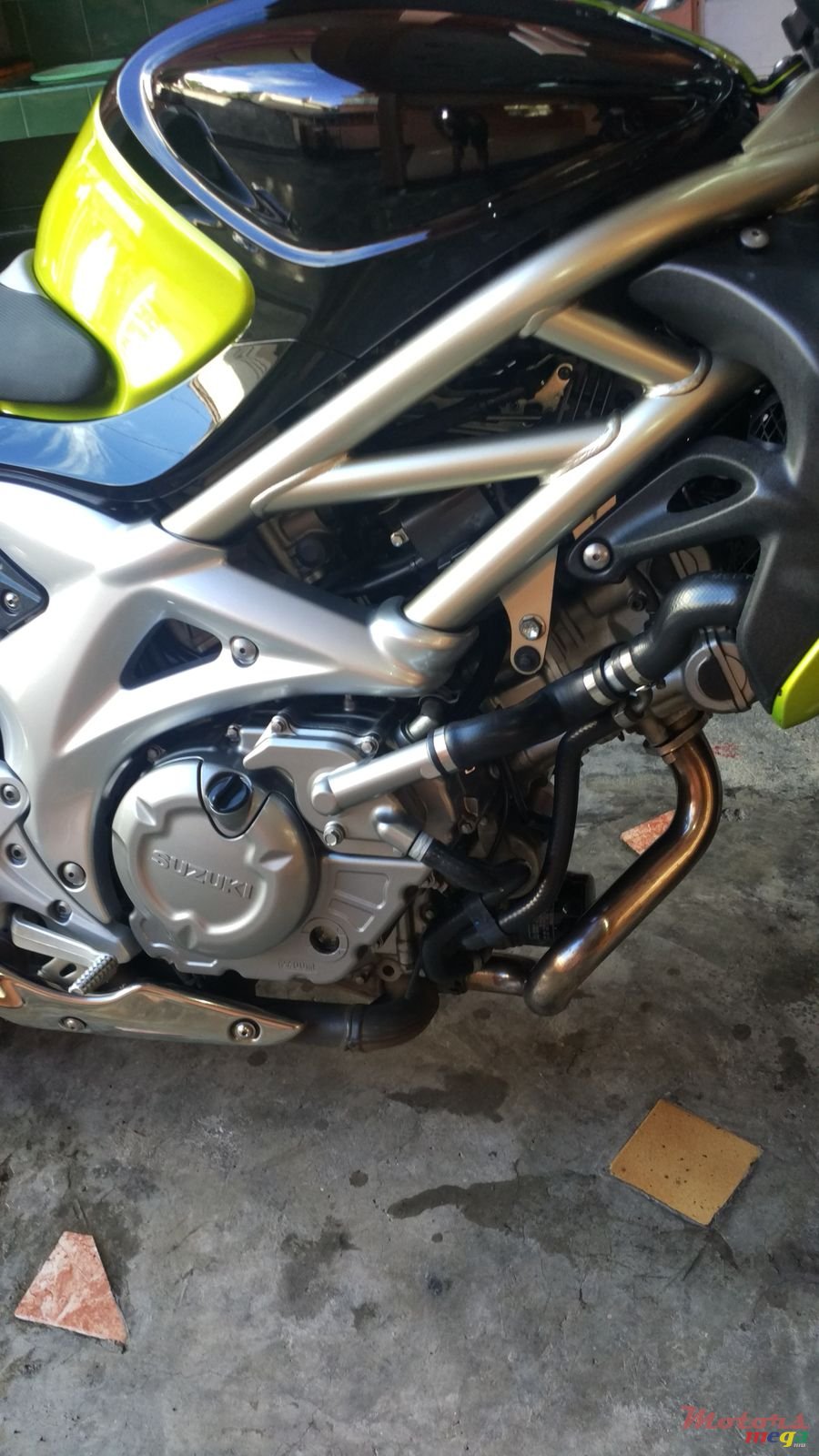 2010' Suzuki photo #2