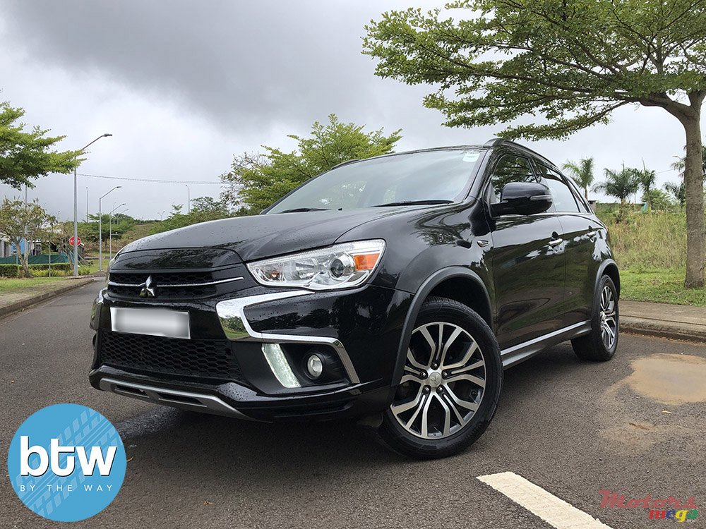 2018' Mitsubishi ASX photo #2