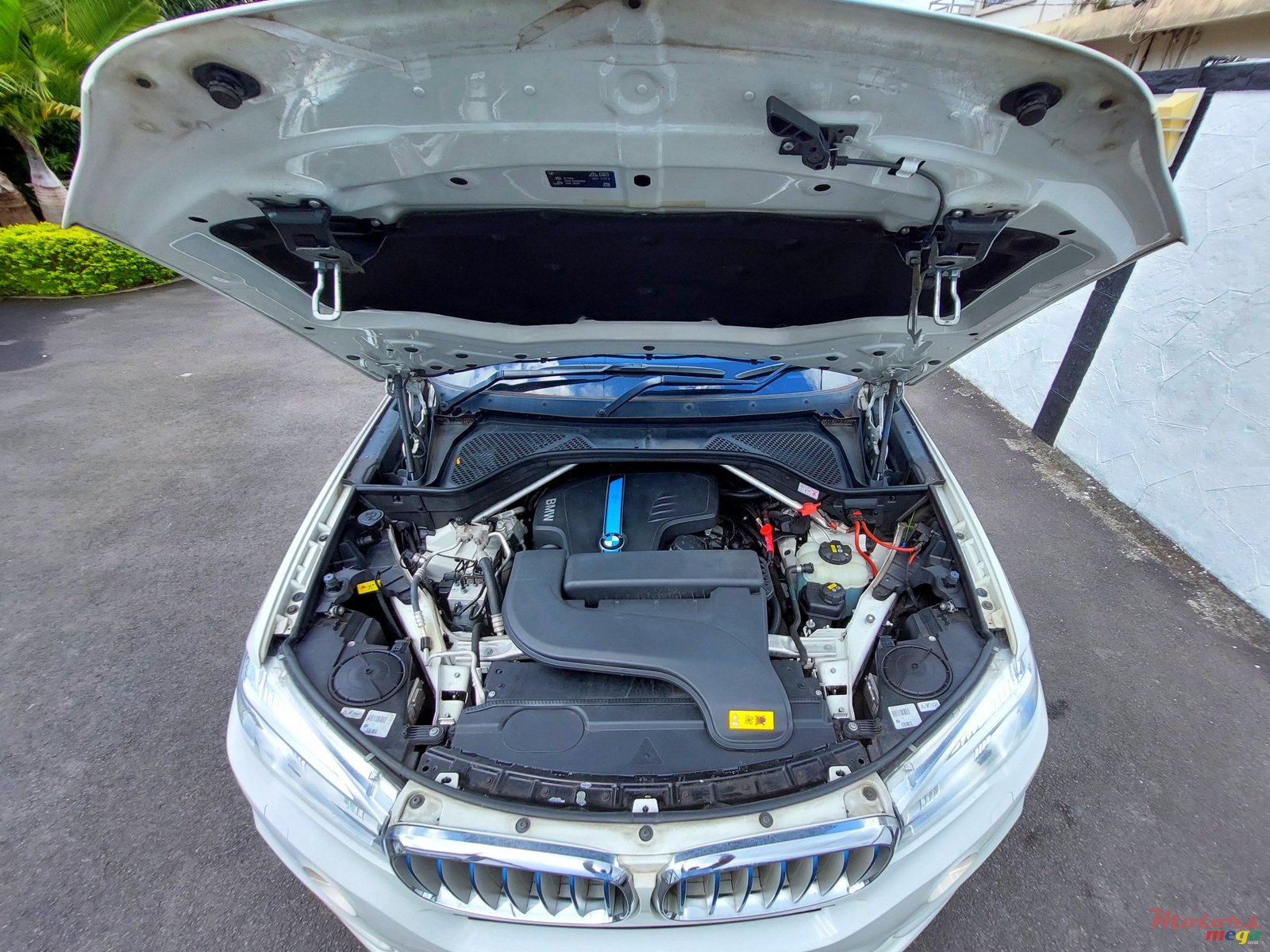 2017' BMW X5 photo #6