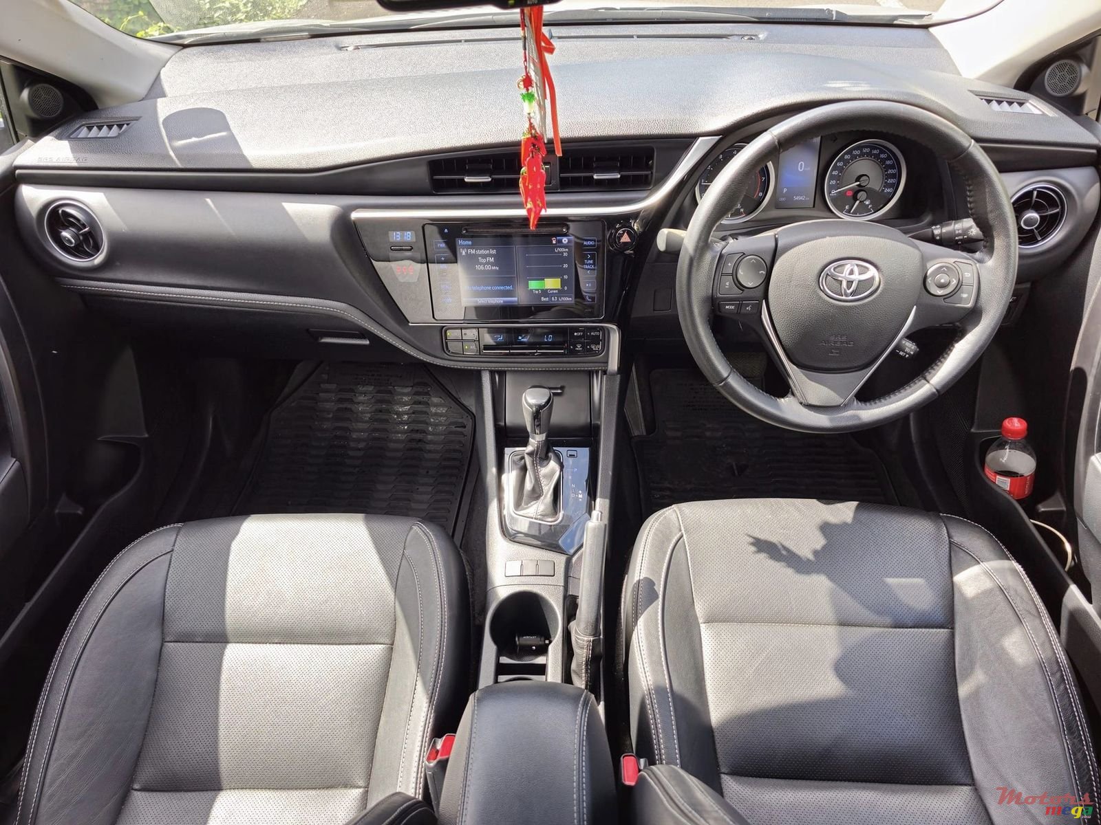 2017' Toyota Corolla 1.6L photo #3