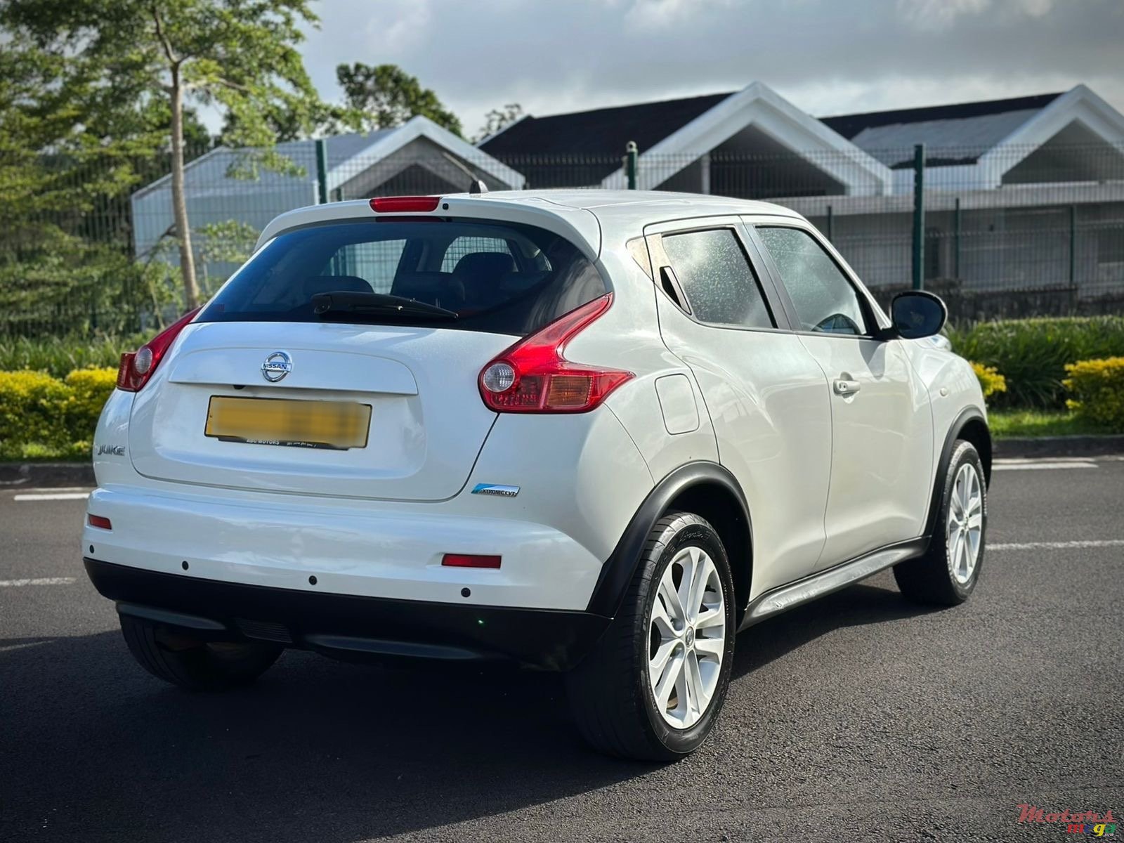 2013' Nissan Juke photo #3
