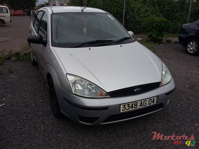2004' Ford Focus photo #6
