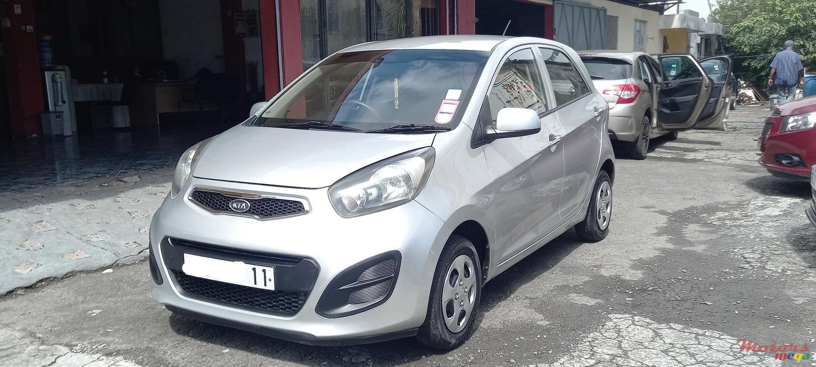 2011' Kia Picanto photo #2