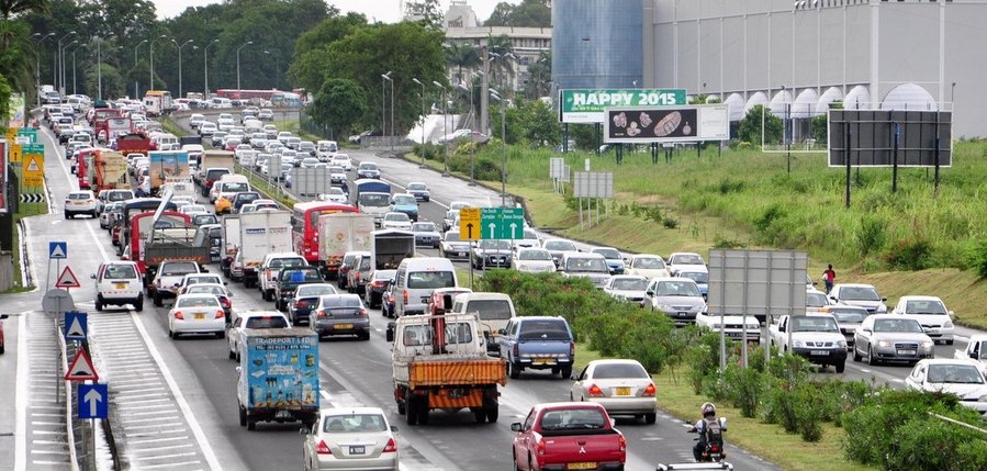 Assurances générales : La taxe de 5 % fait grincer des dents chez les professionnels de la route