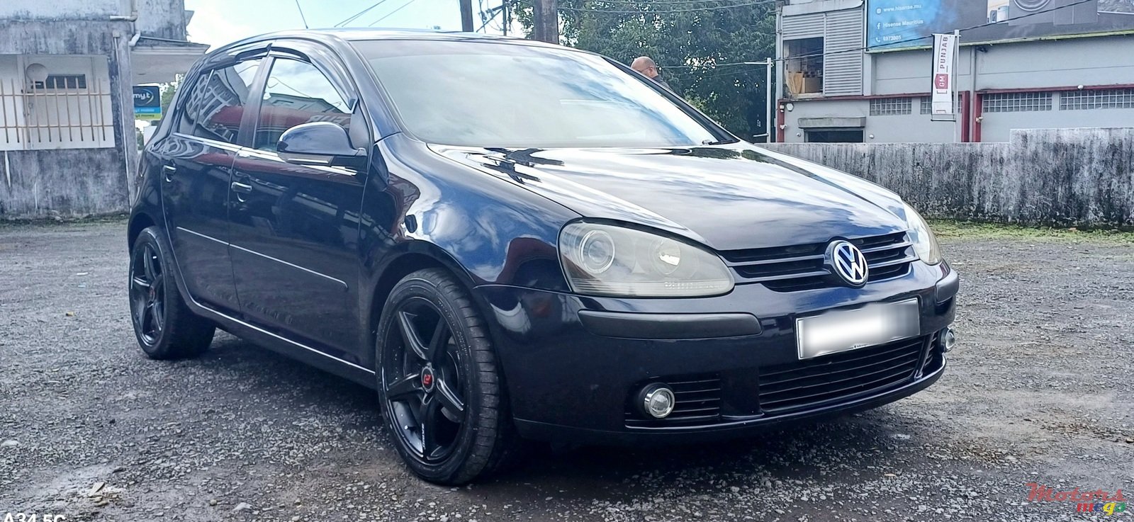 2009' Volkswagen Golf Mk5 photo #1