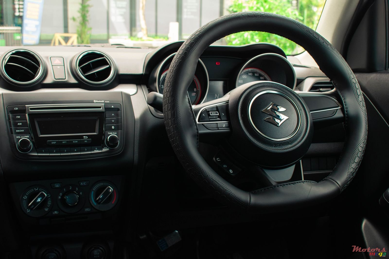 2018' Suzuki Swift photo #3