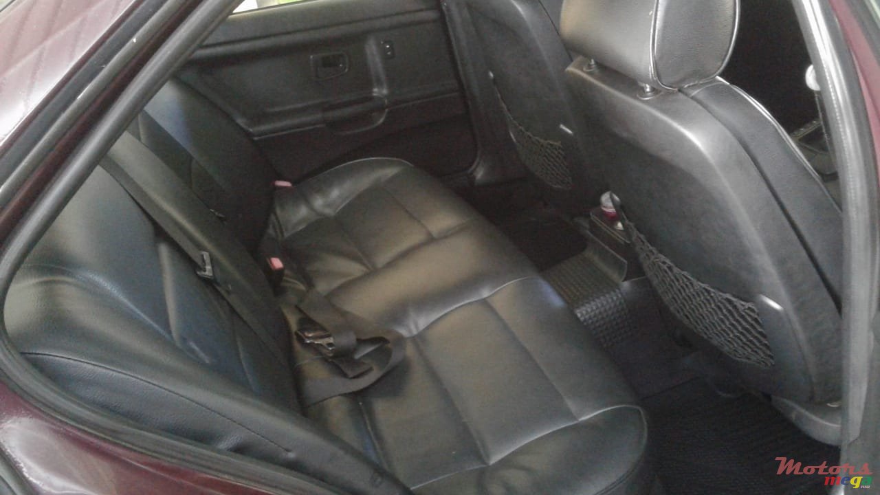 1996' BMW 318 photo #4