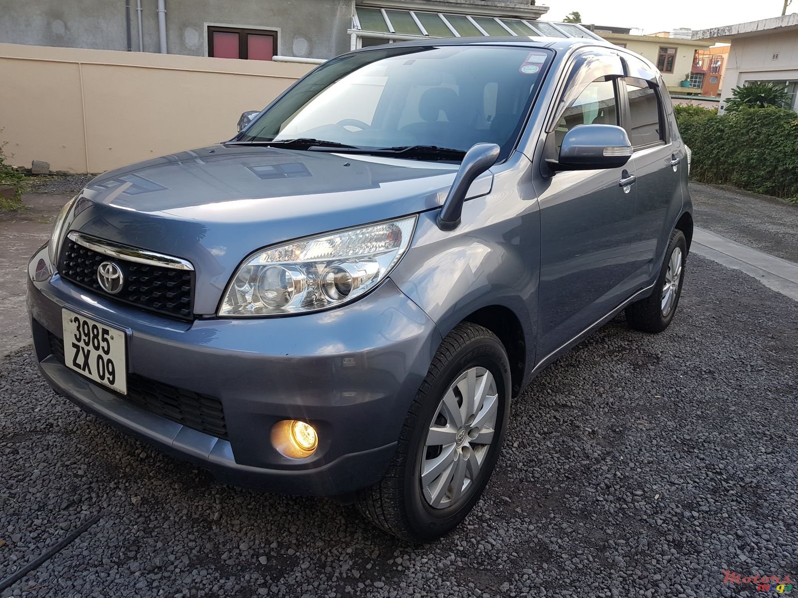 2009' Toyota RAV4 rush photo #2