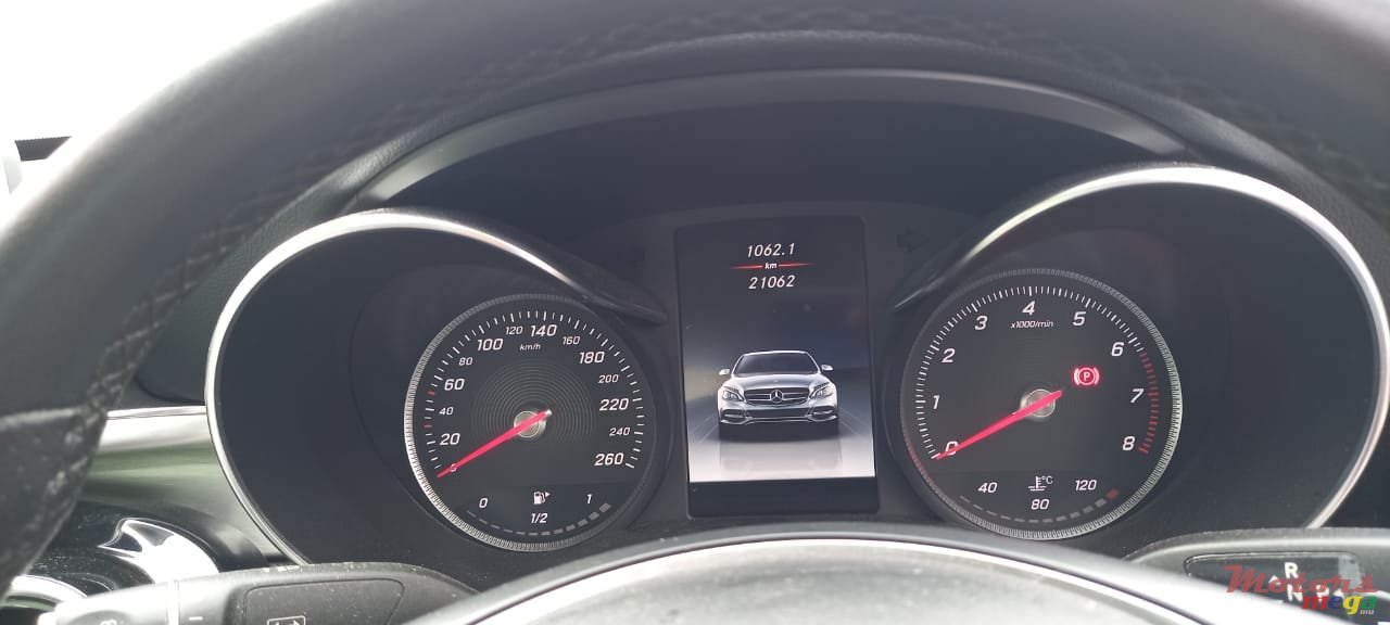 2018' Mercedes-Benz C-Class photo #5