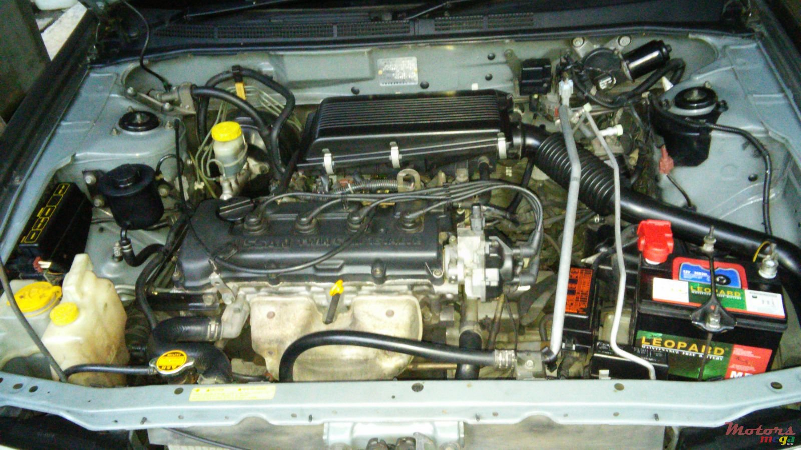 1999' Nissan Sunny photo #1