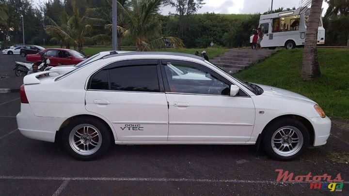 2001' Honda Civic ES8 photo #4