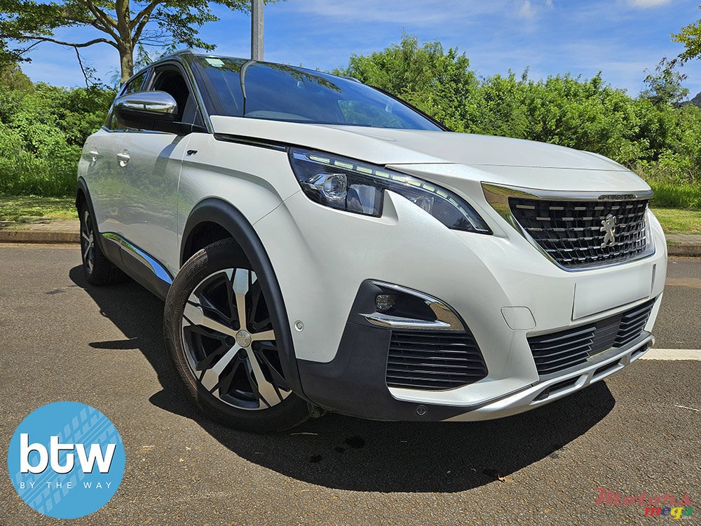 2018' Peugeot 3008 GT photo #1