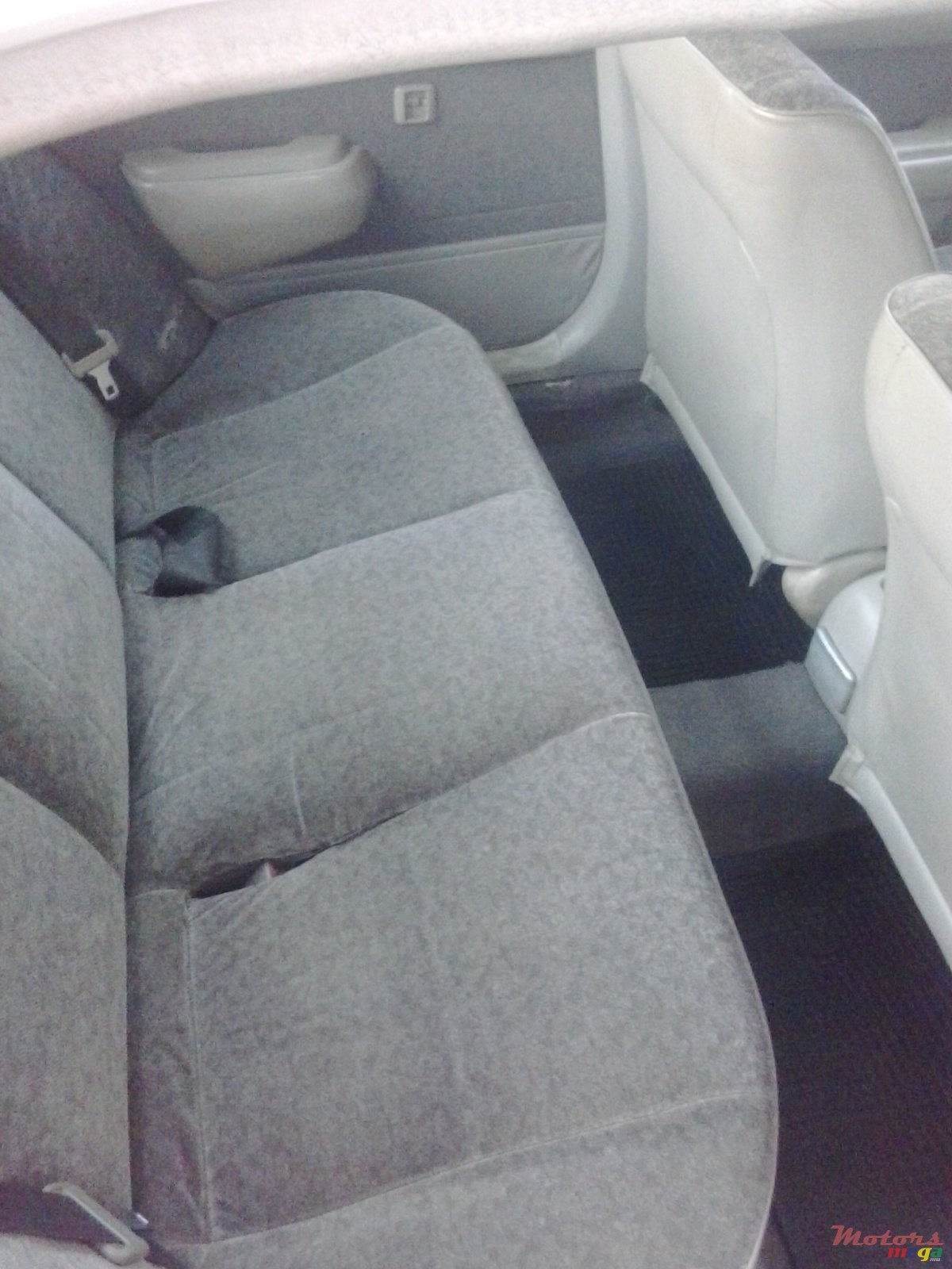 1998' Toyota Corona photo #2