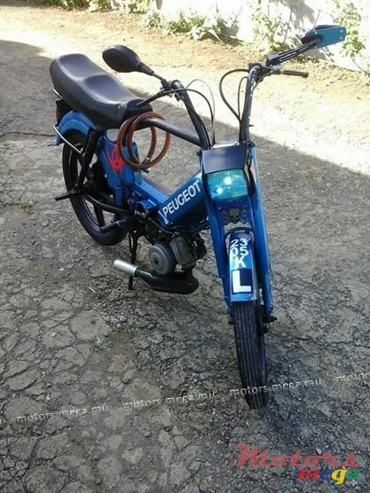 2002' Peugeot P103 photo #4