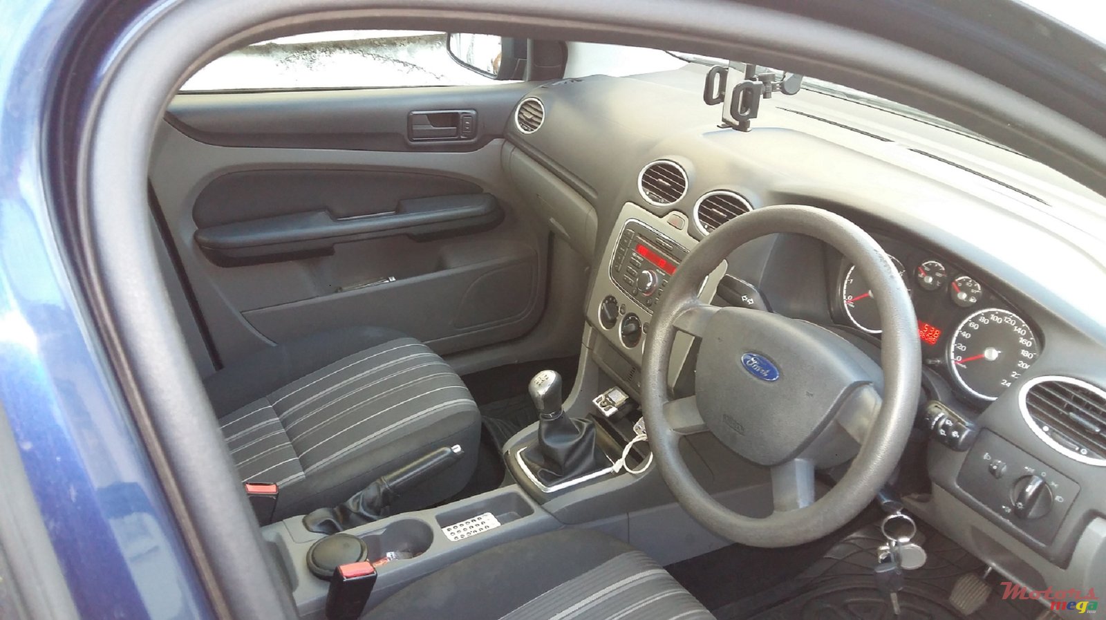 2012' Ford Focus photo #7