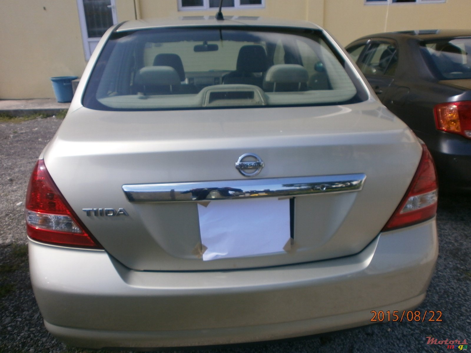 2004' Nissan Tiida Tiida photo #2