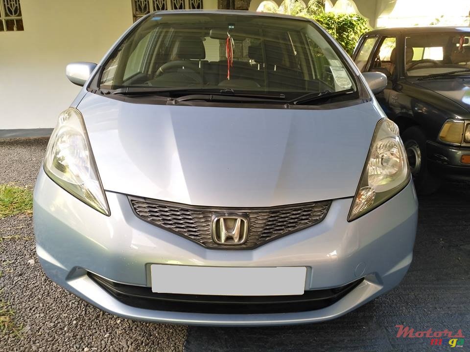 2008' Honda Fit photo #1