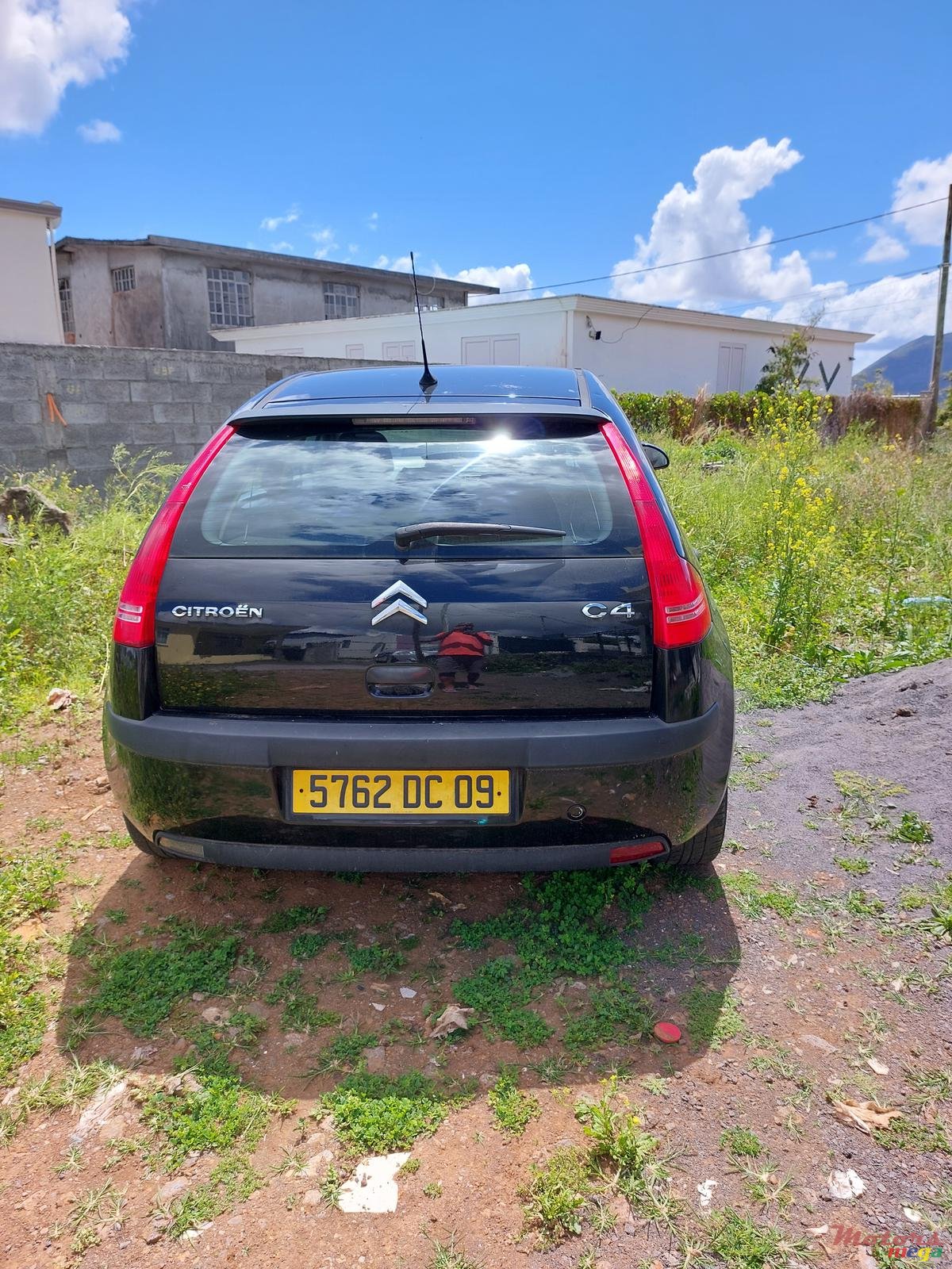 2009' Citroen C4 photo #3