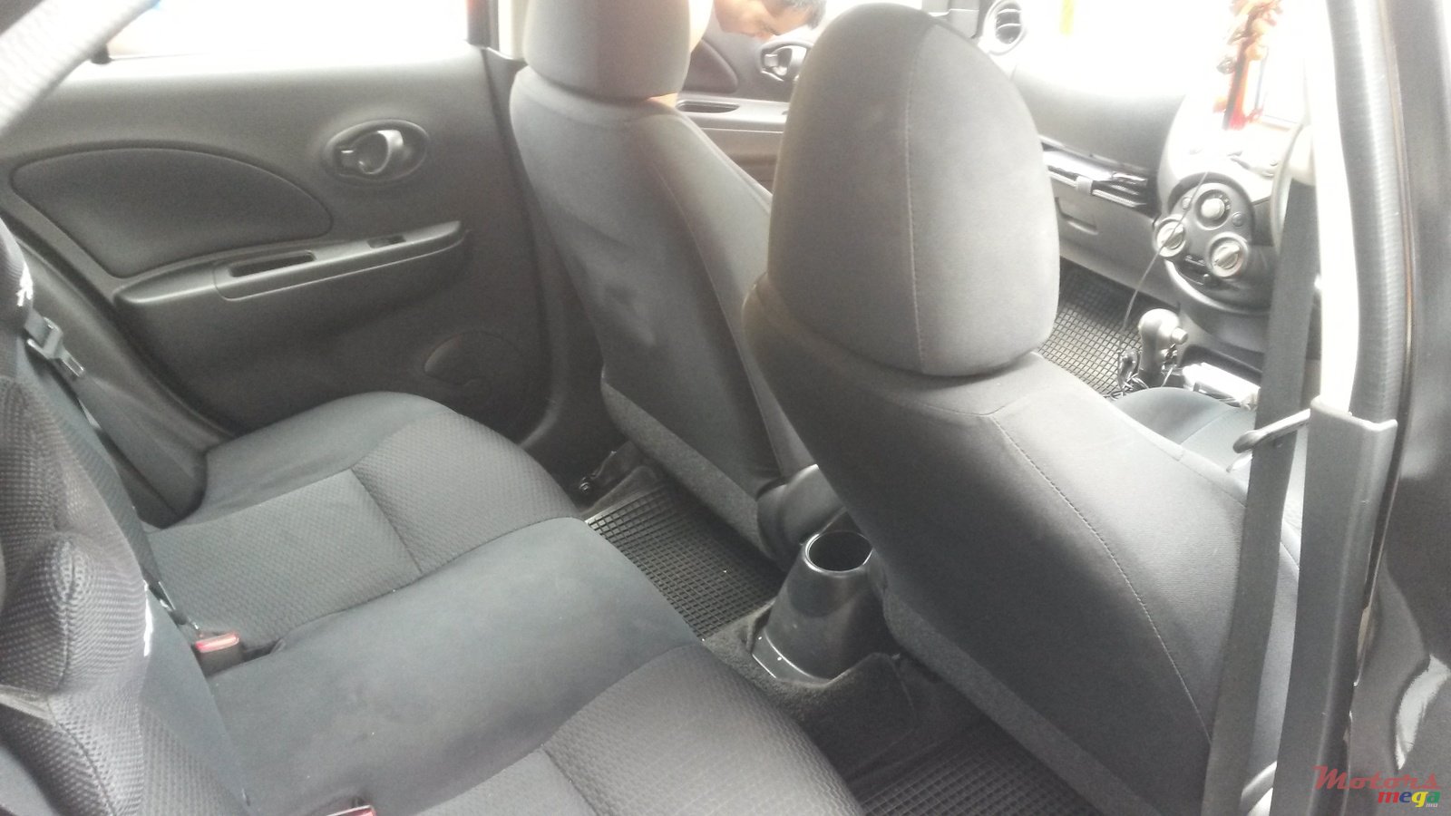 2011' Nissan Micra photo #3